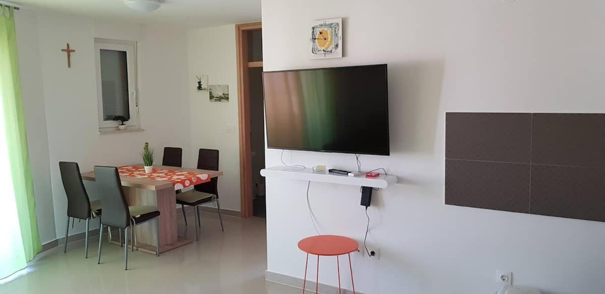 Abc Apartmani ヴーシ エクステリア 写真